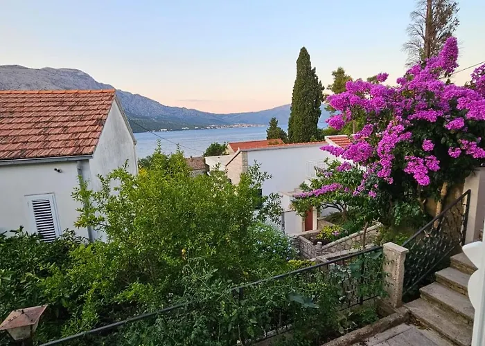 Mila In * Korčula